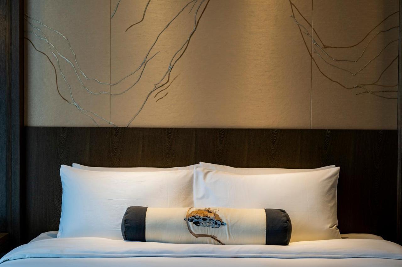 Jinling Grand Hotel Tsjoengking Buitenkant foto