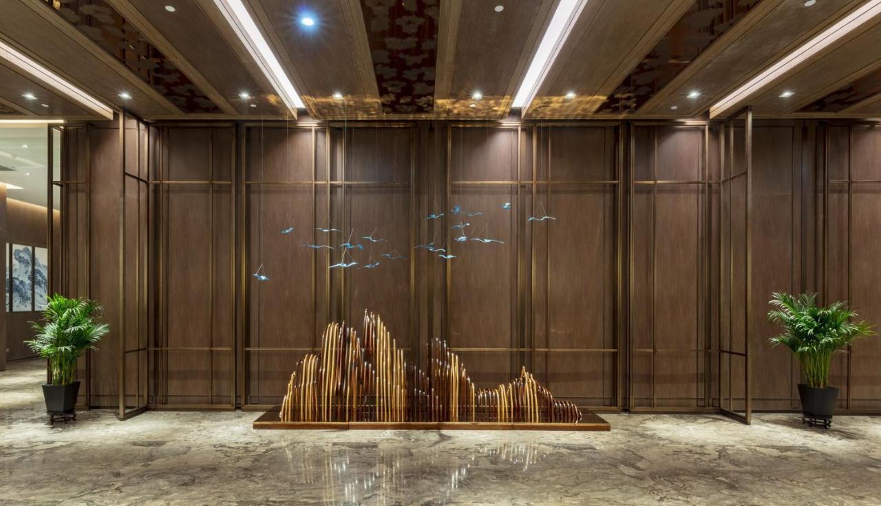 Jinling Grand Hotel Tsjoengking Buitenkant foto